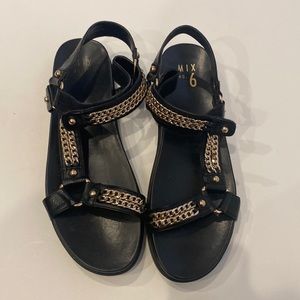 Mix No. 6 Xanna Black Strappy Sandal Velcro EUC Sz 11M Metal Chain/Stud Accents